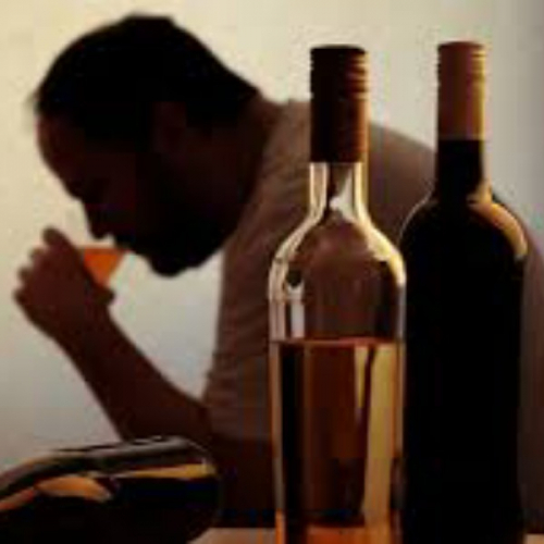 Чи повинен алкоголік бути наданий самому собі?